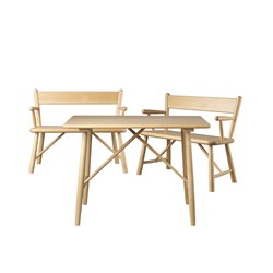 E1577 - Set mit Tisch und 2 Bänken